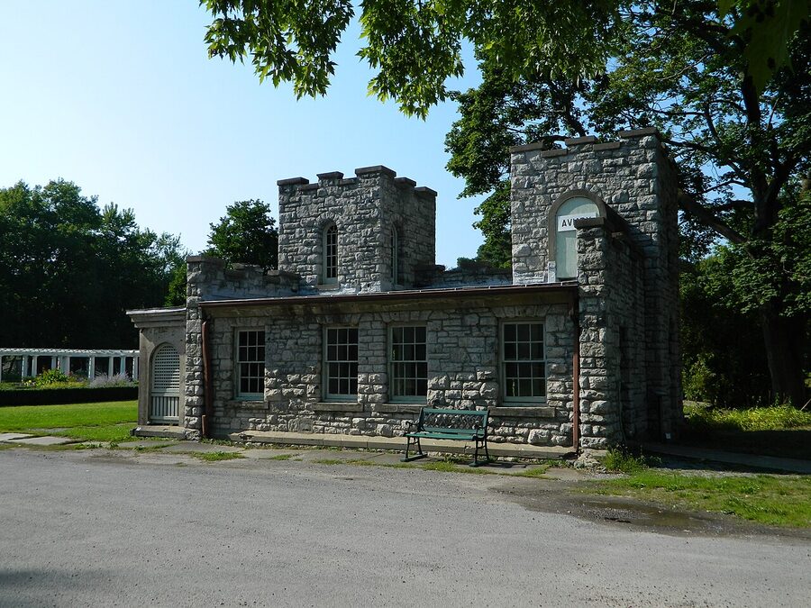 Sonnenberg Gardens aviary at Canandaigua, NY, Victorian gardens