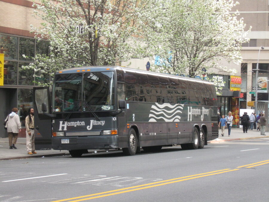 Hampton Jitney Prevost coach — primary route to the Hamptons