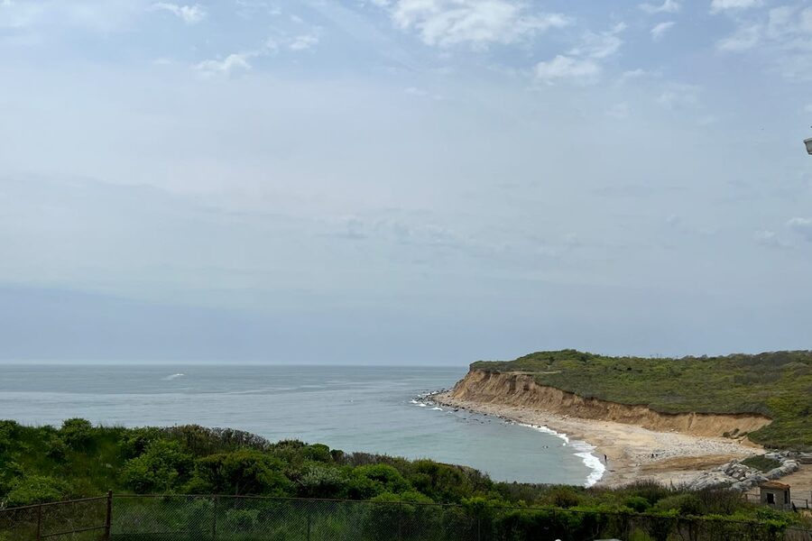 Montauk coast with cliffs and a sandy beach