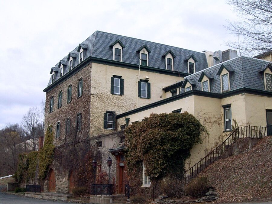 Pleasant Valley Wine Company stone building in Rheims NY