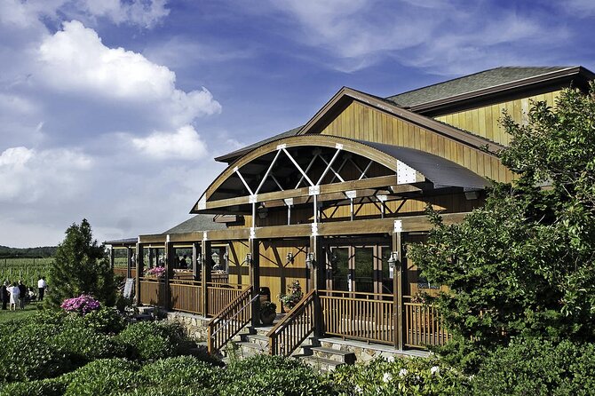 Full-Day Luxury Long Island Private Winery Tour - A day built for couples and private groups