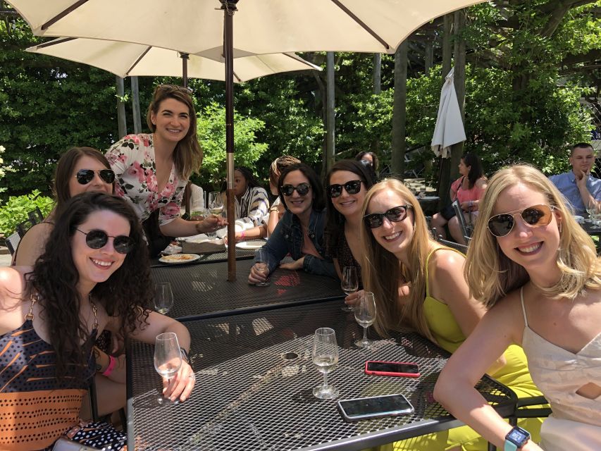 Hudson Valley Wine Tour: NY's only sommelier-guided tour! - Leaving Midtown Manhattan for the Hudson Valley