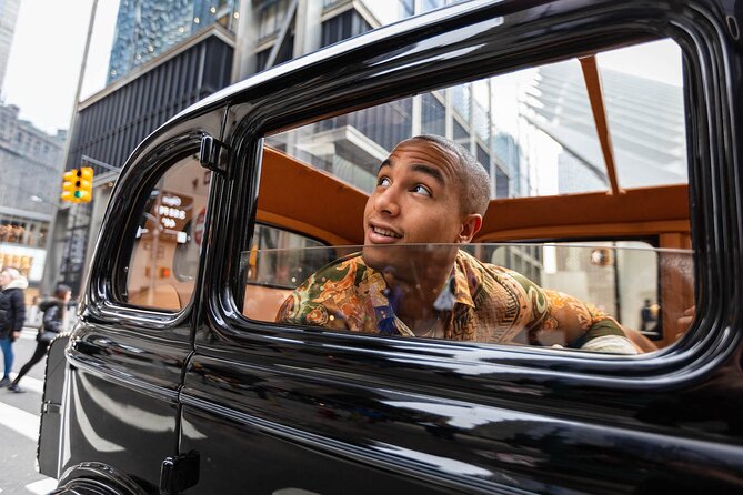 New York City Private Vintage Car Tour and Wine Tasting - What the private format changes