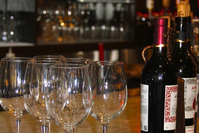 New York City Private Vintage Car Tour and Wine Tasting - The most praised elements