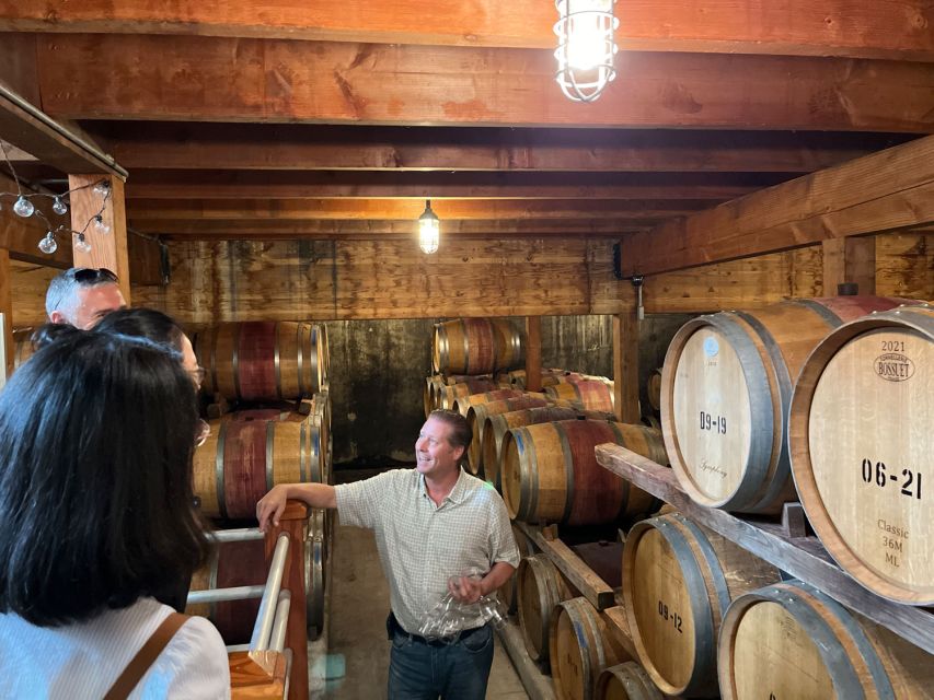 NYC: Long Island Sommelier-Guided Wine Tasting Tour - Second winery: compare the setting and the wines